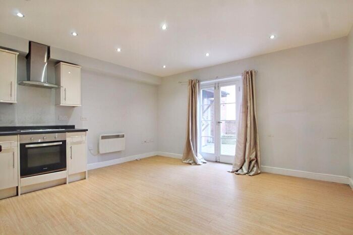 Studio To Rent In Southgate Street, Gloucester, GL1