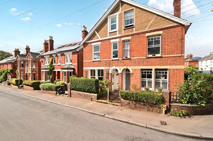 4 Bedroom Semi Detached House For Sale In Vale Road, Southborough, TN4
