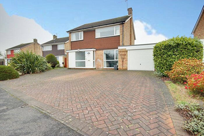 4 Bedroom Detached House For Sale In Queensmead, Beverley, HU17