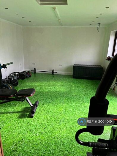 Studio To Rent In Jefferson Close, Ilford, IG2