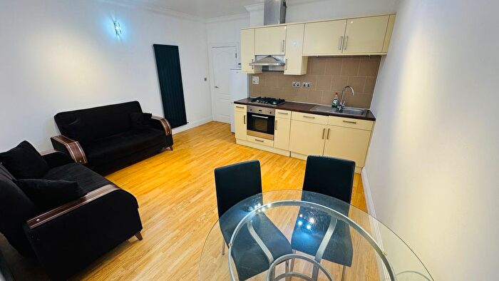 1 Bedroom Flat To Rent In Meyrick Road, London, SW11