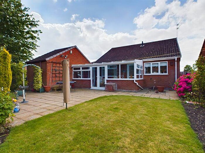 2 Bedroom Detached Bungalow For Sale In The Park, Coningsby, LN4