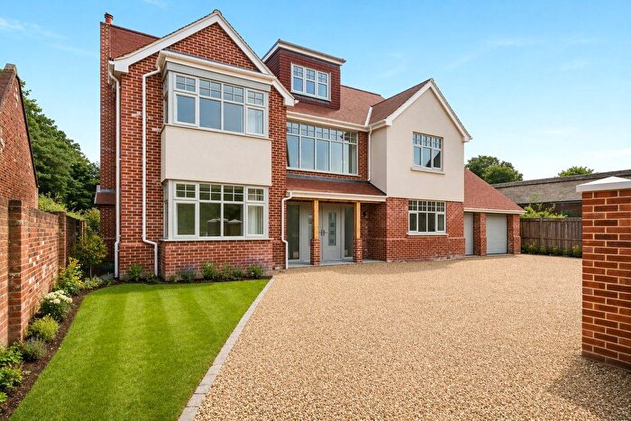 4 Bedroom Detached House For Sale In Fig Tree House, Strumpshaw Road, Brundall, Norwich, NR13
