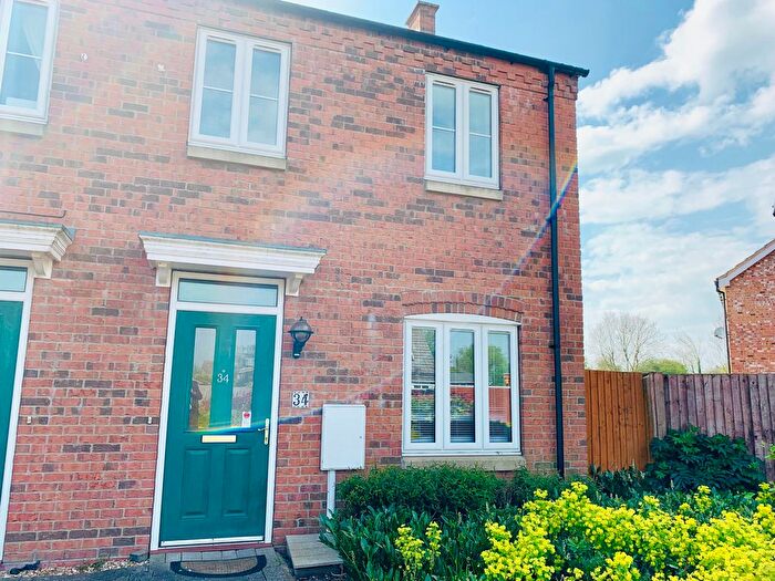 2 Bedroom Property To Rent In Bishop Tozer Close, Burgh Le Marsh, Skegness, PE24