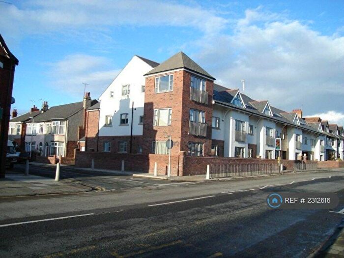 2 Bedroom Flat To Rent In Grove Road, Wallasey, CH45