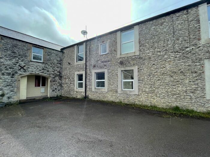 2 Bedroom Terraced House To Rent In Commercial Road, Shepton Mallet, BA4