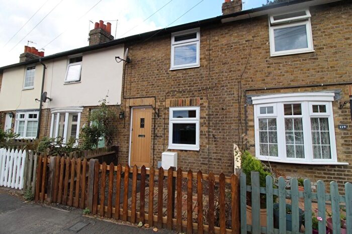 2 Bedroom Cottage To Rent In Bengeo Street, Hertford, SG14