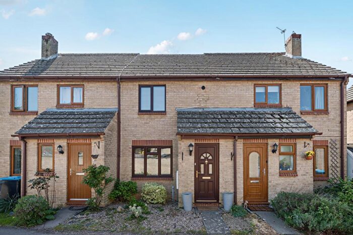 2 Bedroom Terraced House For Sale In Bampton, Oxfordshire, OX18