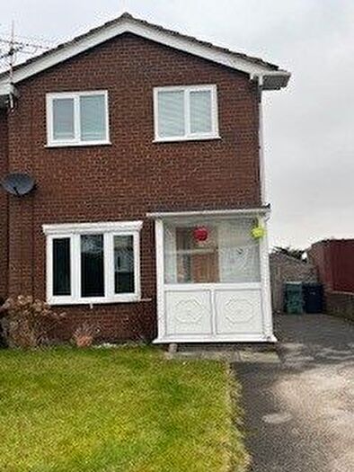 3 Bedroom Semi-Detached House To Rent In St. Andrews Road, Colwyn Bay, LL29