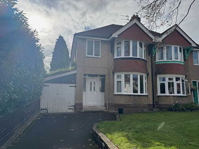 3 Bedroom Semi-Detached House To Rent In Foxhills Road, Wolverhampton, WV4