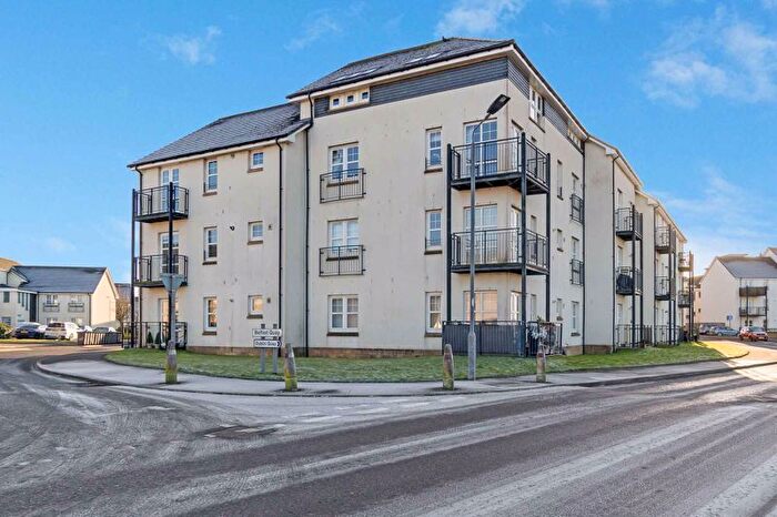 2 Bedroom Flat For Sale In Belfast Quay, Irvine, KA12
