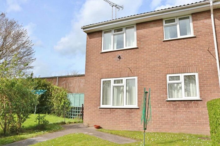 1 Bedroom End Of Terrace House For Sale In Dunkerton Close, Glastonbury, BA6
