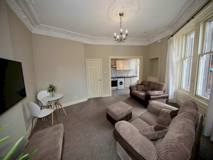 1 Bedroom Flat To Rent In Stirling Street, Dundee, DD3