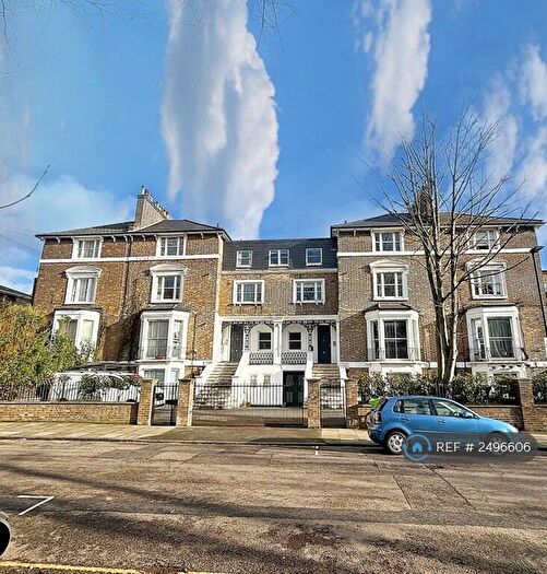 28 Bedroom Detached House To Rent In London, London, N7