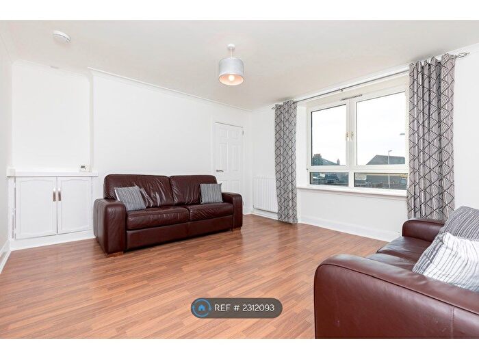 2 Bedroom Flat To Rent In Mansefield Road, Aberdeen, AB11