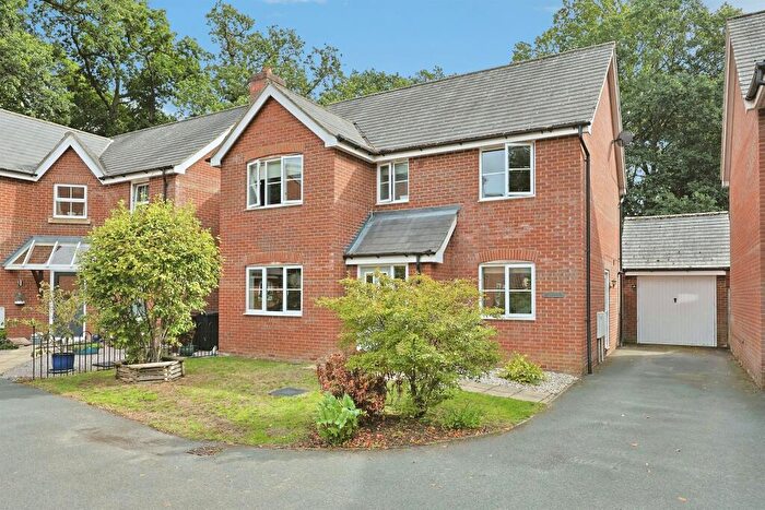 4 Bedroom Detached House For Sale In Nelson Drive, Little Plumstead, Norwich, NR13