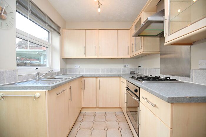 2 Bedroom Detached Bungalow For Sale In Croft Road, Atherstone, CV9
