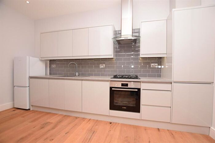 1 Bedroom Flat To Rent In Newfoundland Circus, Bristol, BS2