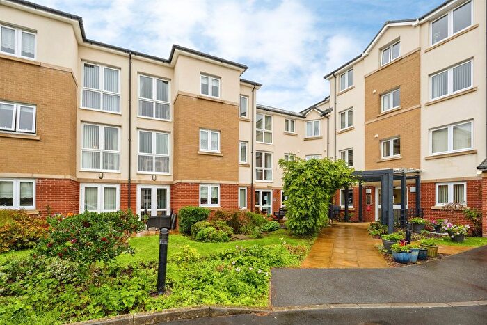 1 Bedroom Flat For Sale In Alexandra Road, Gorseinon, Swansea, SA4