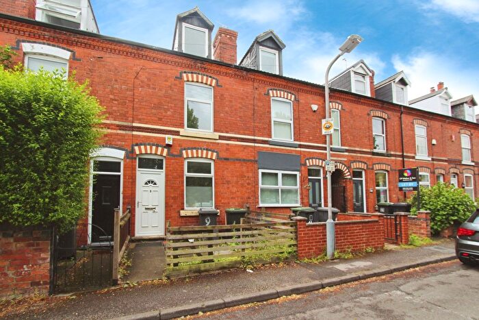 4 Bedroom Terraced House To Rent In Derby Street, Beeston, NG9