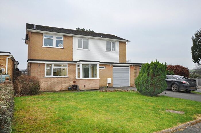 4 Bedroom Detached House To Rent In Lacy Drive, Wimborne, BH21