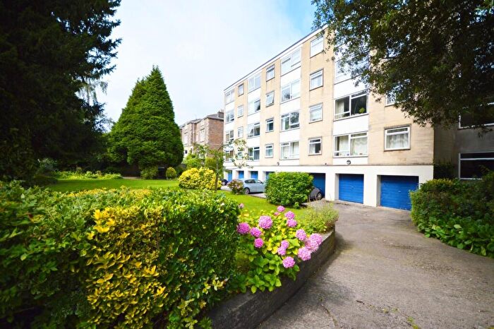1 Bedroom Flat To Rent In Downfield Lodge, Bristol, BS8