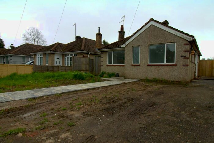 2 Bedroom Bungalow To Rent In Old Shoreham Road, Lancing, West Sussex, BN15