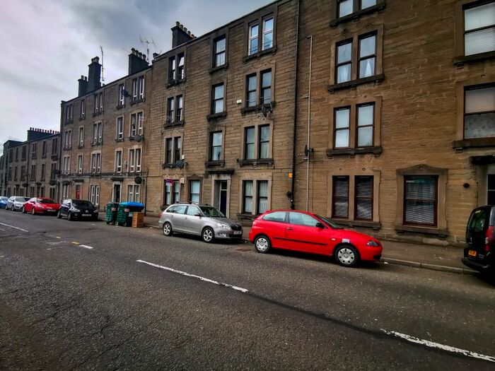 1 Bedroom Flat To Rent In Gardner Street, Law, Dundee, DD3