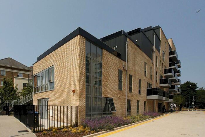 2 Bedroom Maisonette To Rent In Hansel Road, Maida Vale, London, NW6