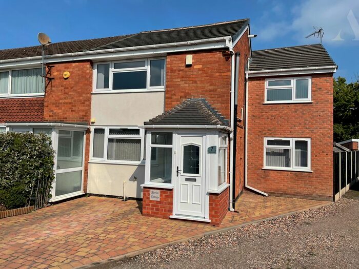 3 Bedroom Semi-Detached House To Rent In Bellamy Close, Shirley, Solihull, West Midlands, B90
