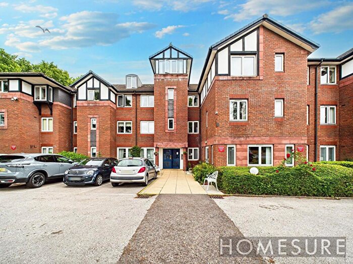 2 Bedroom Retirement Property For Sale In Halewood Road, Turners Court, L25