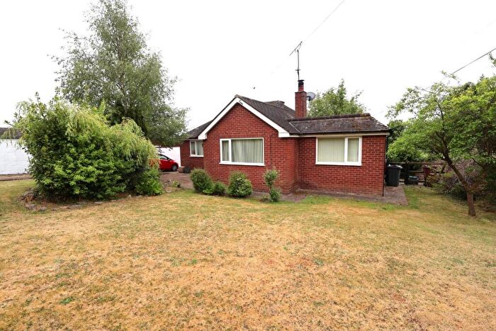 3 Bedroom Detached Bungalow For Sale In Rhyddyn Hill, Caergwrle, Wrexham, LL12
