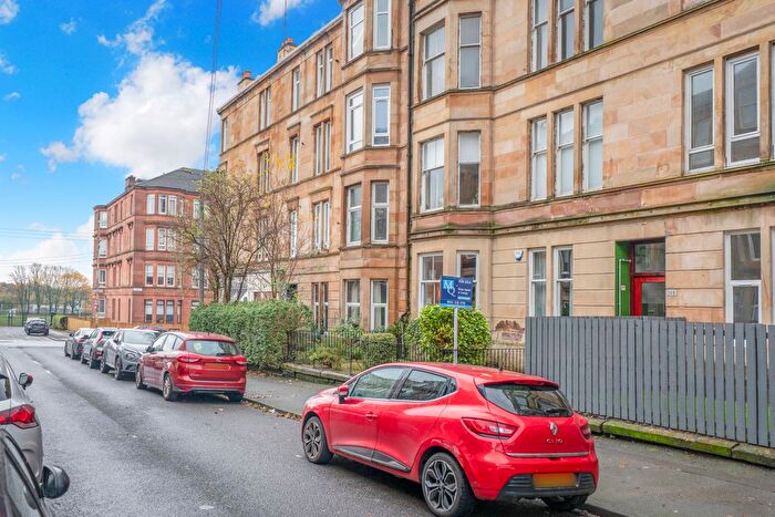 3 Bedroom Flat For Sale In Garthland Drive, Dennistoun, Glasgow, G31