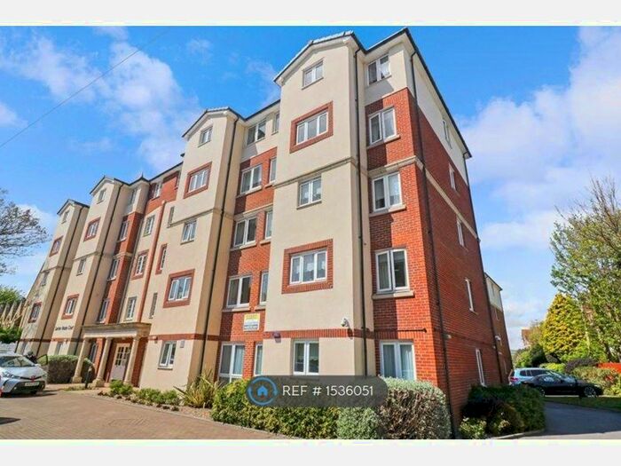 1 Bedroom Flat To Rent In Garden House Court, Folkestone, CT20
