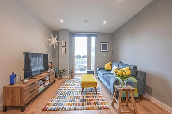 1 Bedroom Flat For Sale In Copeland Court, Royal Docks, London, E16