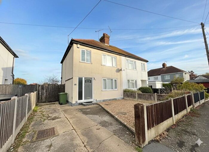 3 Bedroom Semi Detached House For Sale In King Edward Avenue, Burnham-On-Crouch, CM0