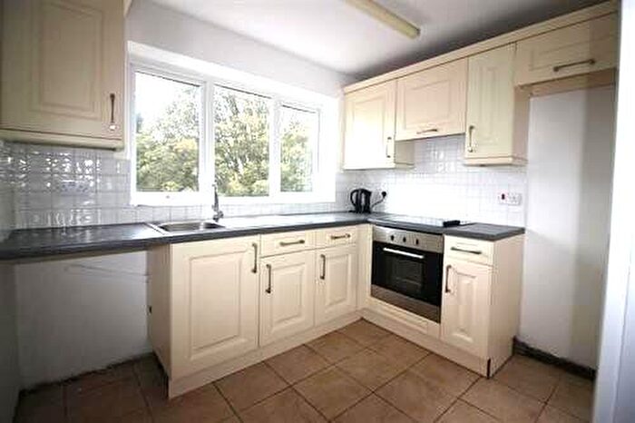 2 Bedroom Maisonette To Rent In Hillcrest Road, B43