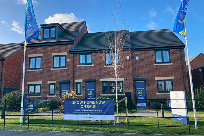 3 Bedroom Terraced House For Sale In Doncaster Road, Costhorpe, Carlton In Lindrick, Worksop, S81