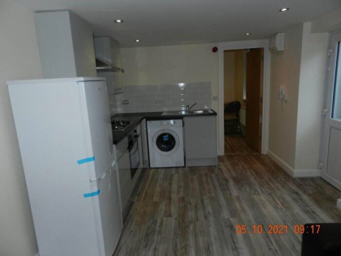 2 Bedroom House To Rent In Cyril Crescent, Roath, CF24