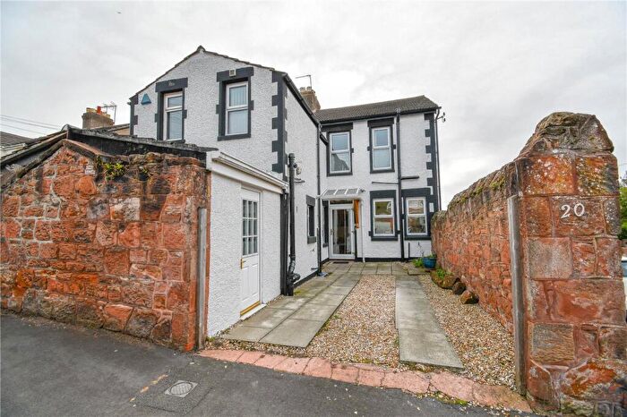 3 Bedroom Semi-Detached House For Sale In Poll Hill Road, Heswall, Wirral, CH60