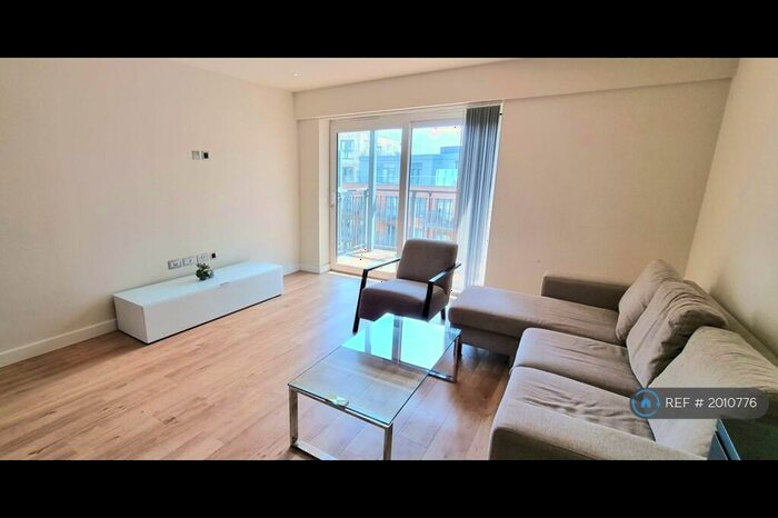 2 Bedroom Flat To Rent In Carvell House, London, NW9
