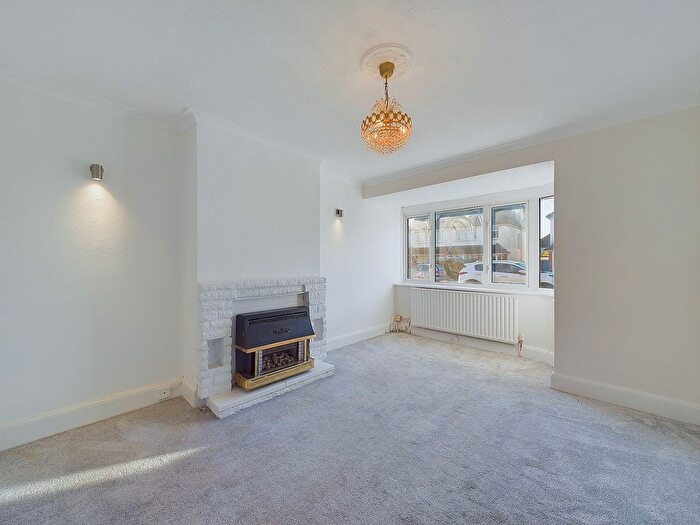 3 Bedroom Semi-Detached House To Rent In Sullington Way, Shoreham-By-Sea, BN43