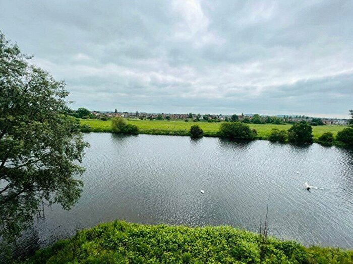 2 Bedroom Flat To Rent In Yacht Club Place, Trent Lane, Nottingham, Nottinghamshire, NG2