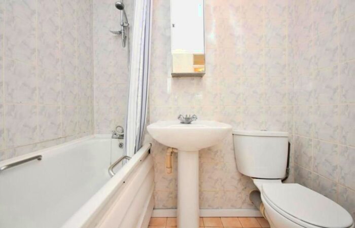 2 Bedroom Flat To Rent In Fairbank, Taymount Rise, London, SE23