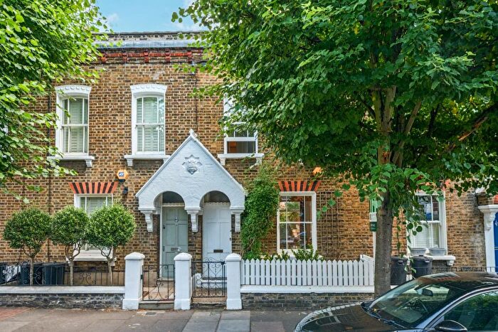 2 Bedroom Terraced House For Sale In Tyneham Road, London, SW11