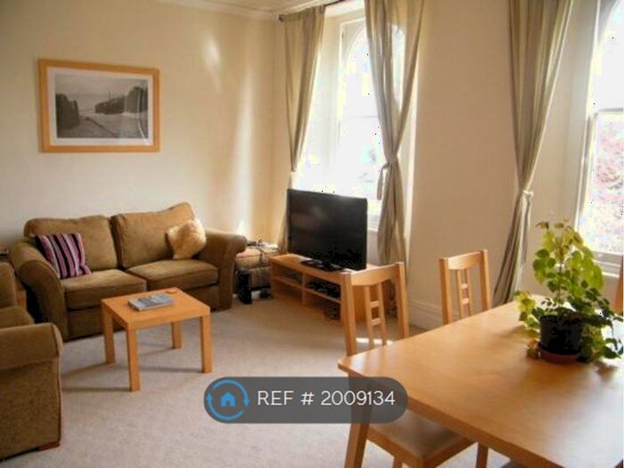 2 Bedroom Flat To Rent In Pembroke Road, Clifton, Bristol, BS8