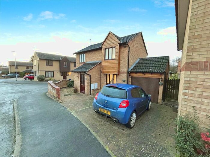 3 Bedroom Detached House To Rent In The Meer, Fleckney, Leicester, Leicestershire, LE8