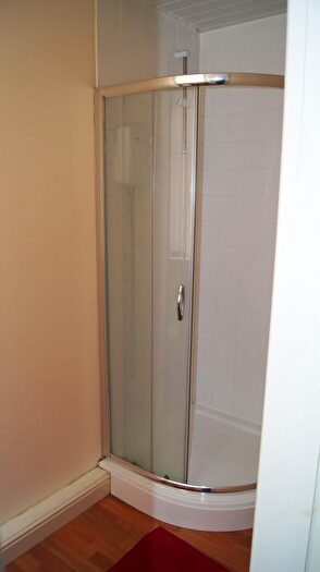 1 Bedroom Studio To Rent In Oak Crest, Bawtry Road, Doncaster, DN4