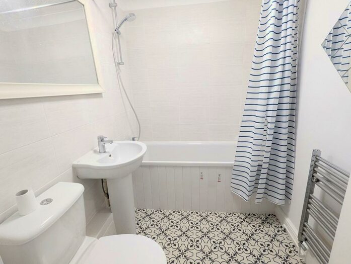 1 Bedroom Flat To Rent In Glendenning Road, Thorpe Park, Norwich, NR1