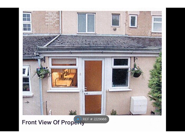 2 Bedroom Terraced House To Rent In Stratford Road, Stroud, GL5